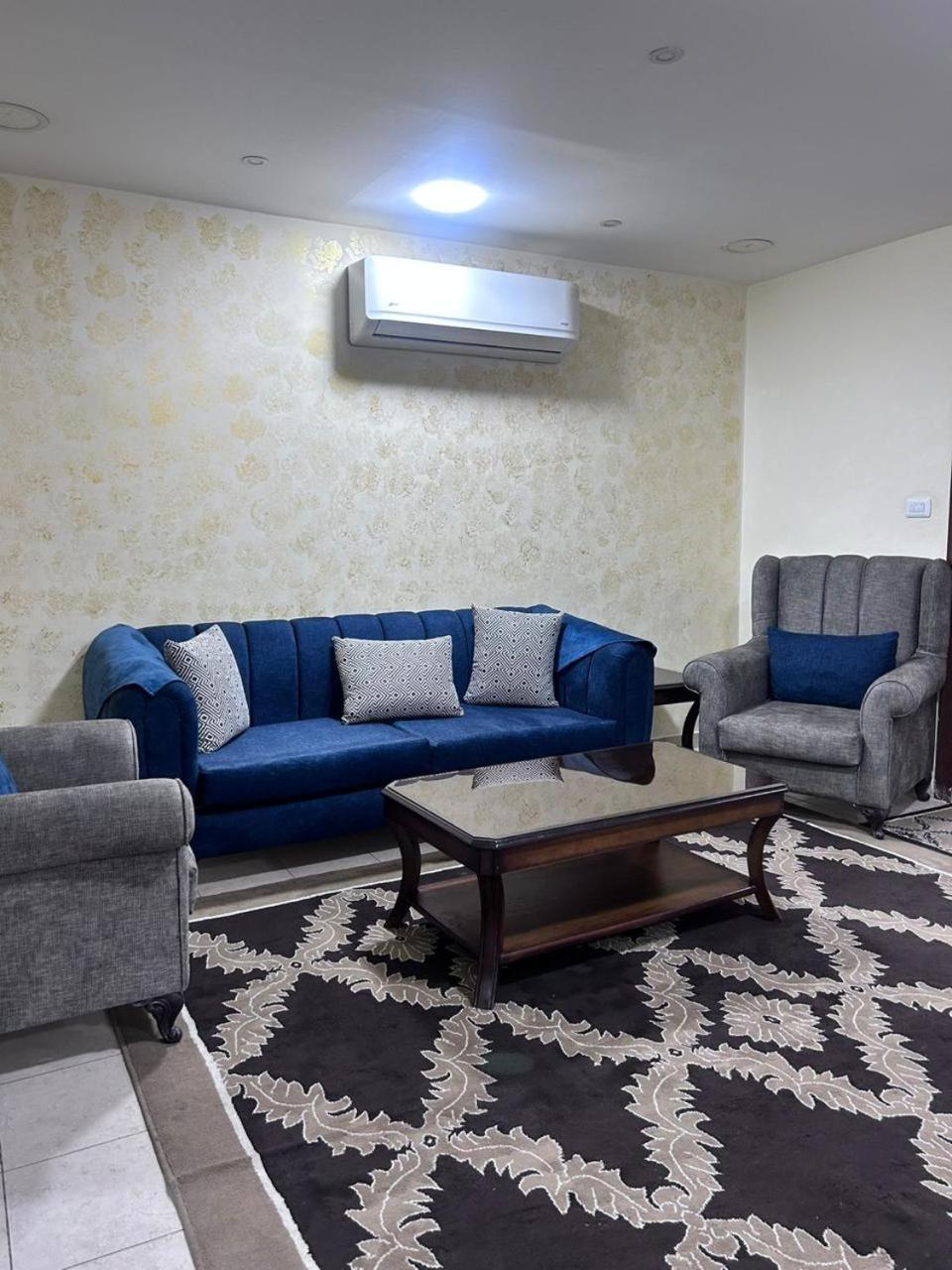 Robou Al Sharq Aparthotel Amman Ngoại thất bức ảnh