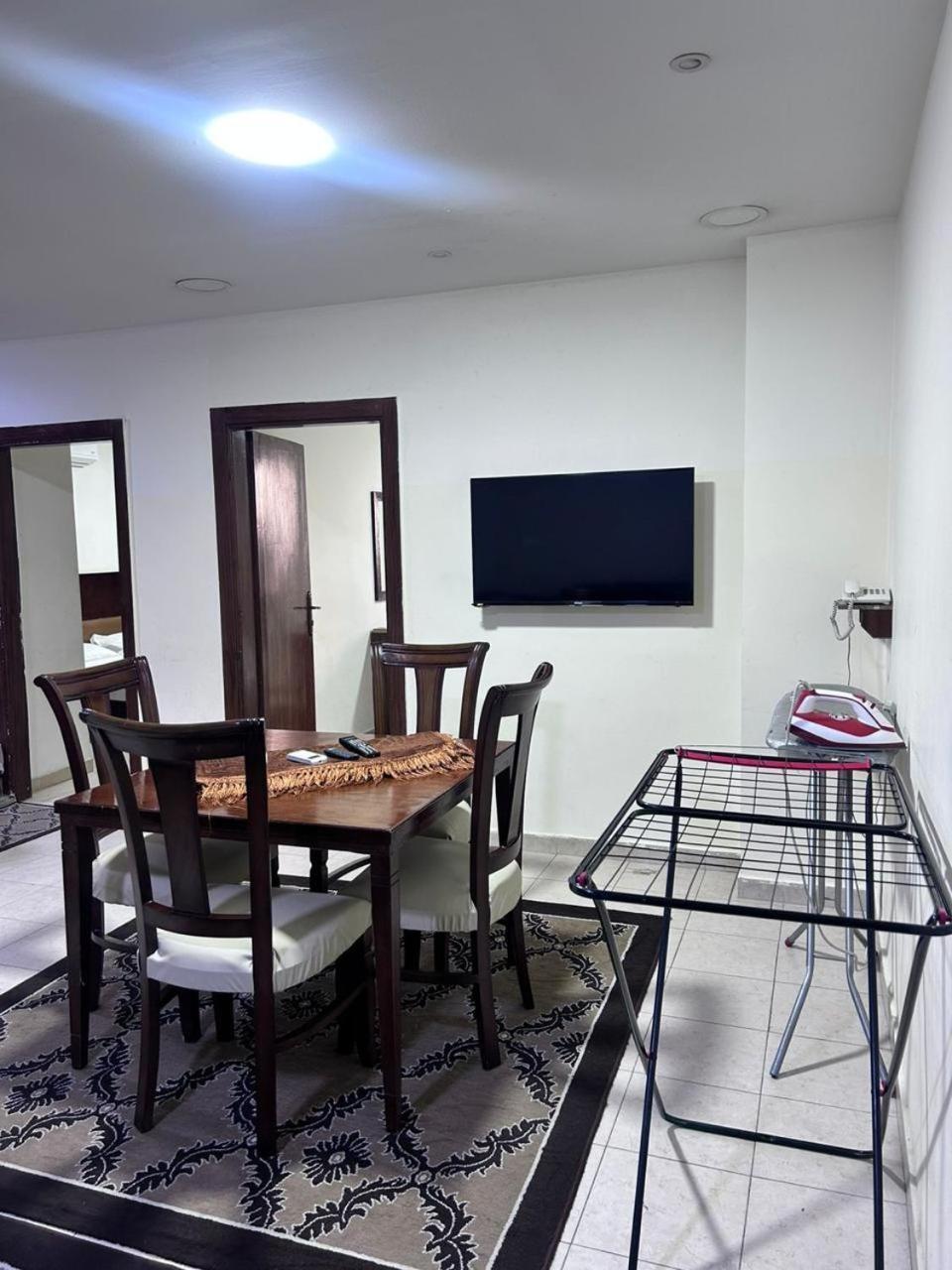 Robou Al Sharq Aparthotel Amman Ngoại thất bức ảnh