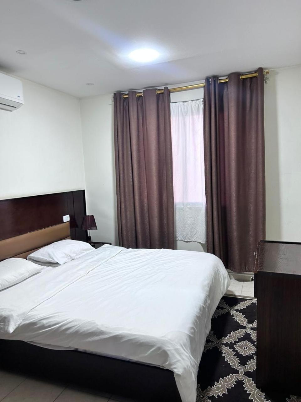 Robou Al Sharq Aparthotel Amman Ngoại thất bức ảnh