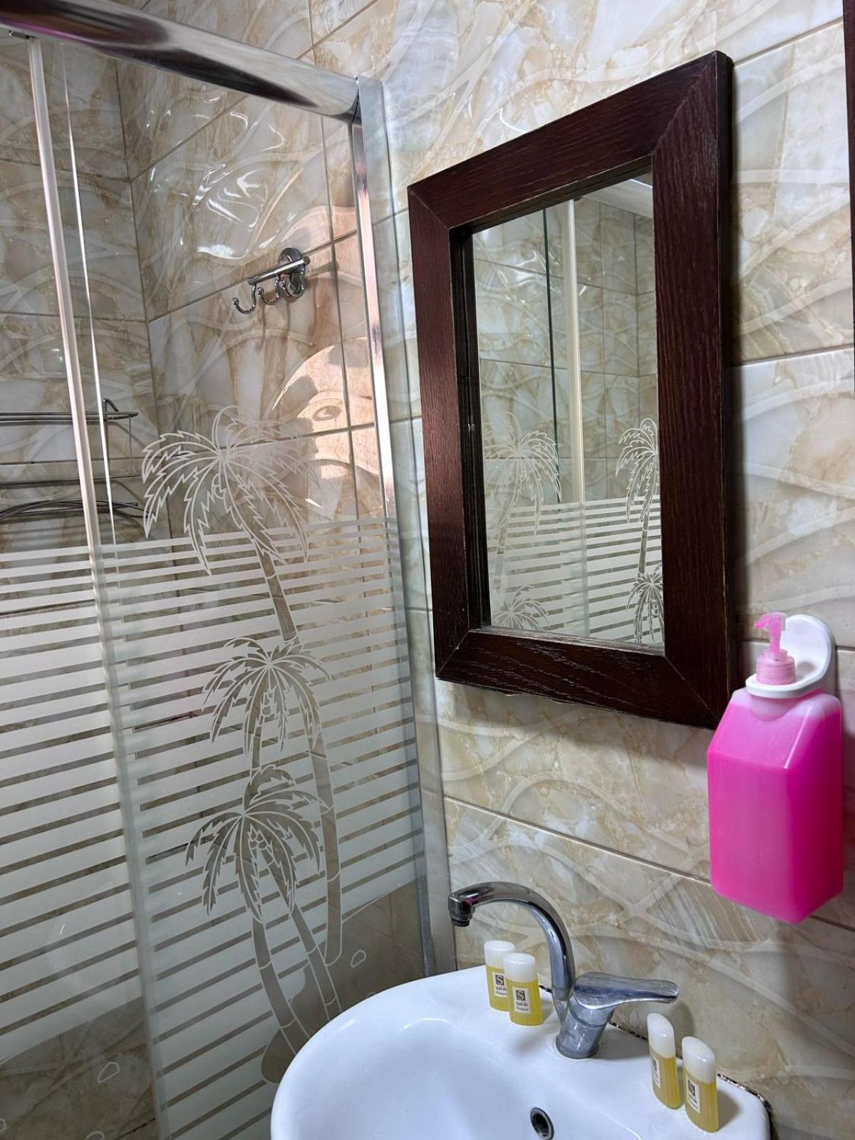 Robou Al Sharq Aparthotel Amman Ngoại thất bức ảnh