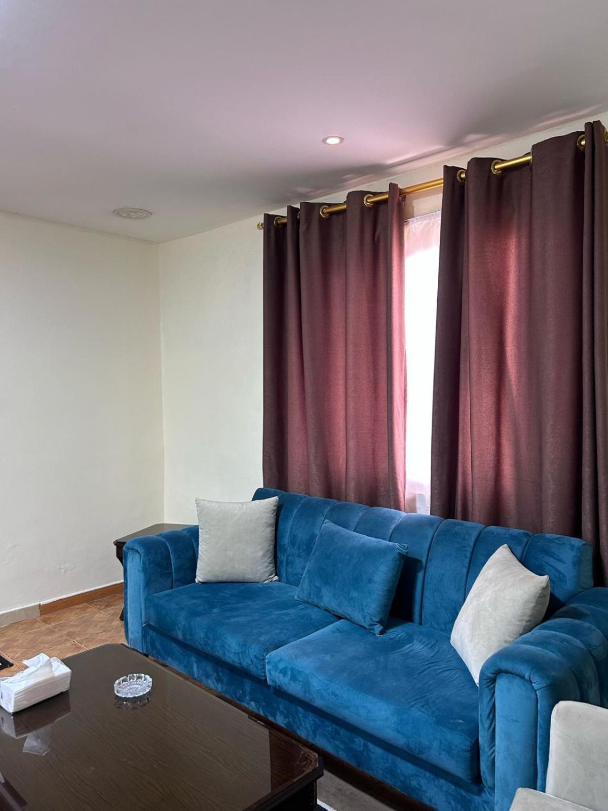 Robou Al Sharq Aparthotel Amman Ngoại thất bức ảnh